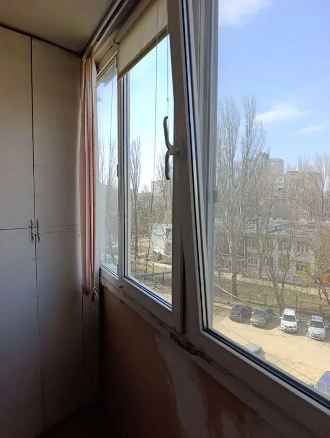 В продажу 3 х кімнатна квартира, чеський проект, селище Котовського 5