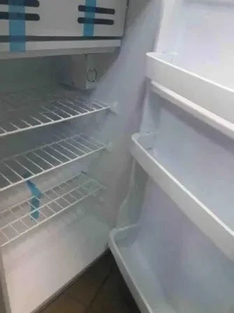 Продам холодильник 3