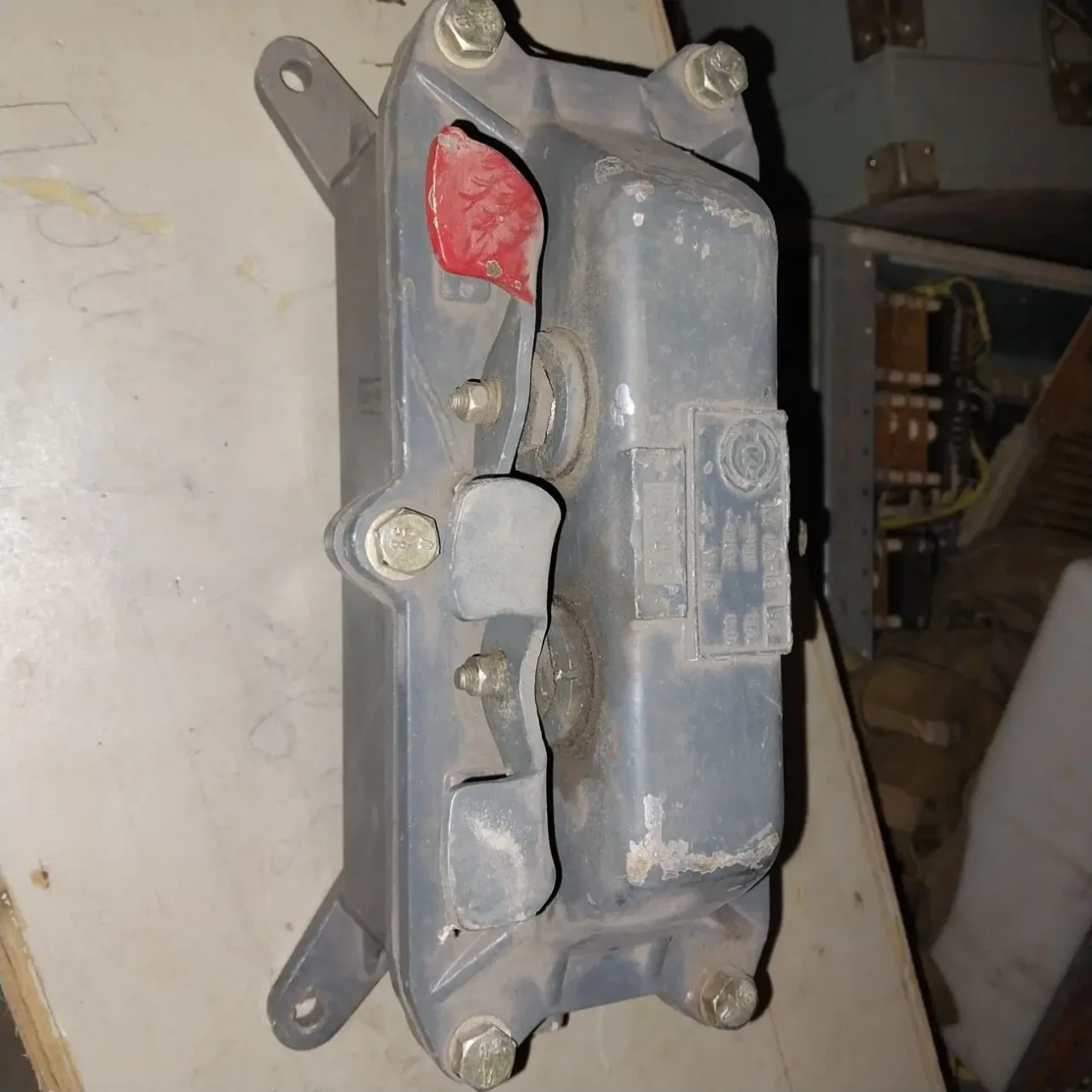 кнопки управління КУ91, КУ92,КУ93, КУ123.3 КУ123.2