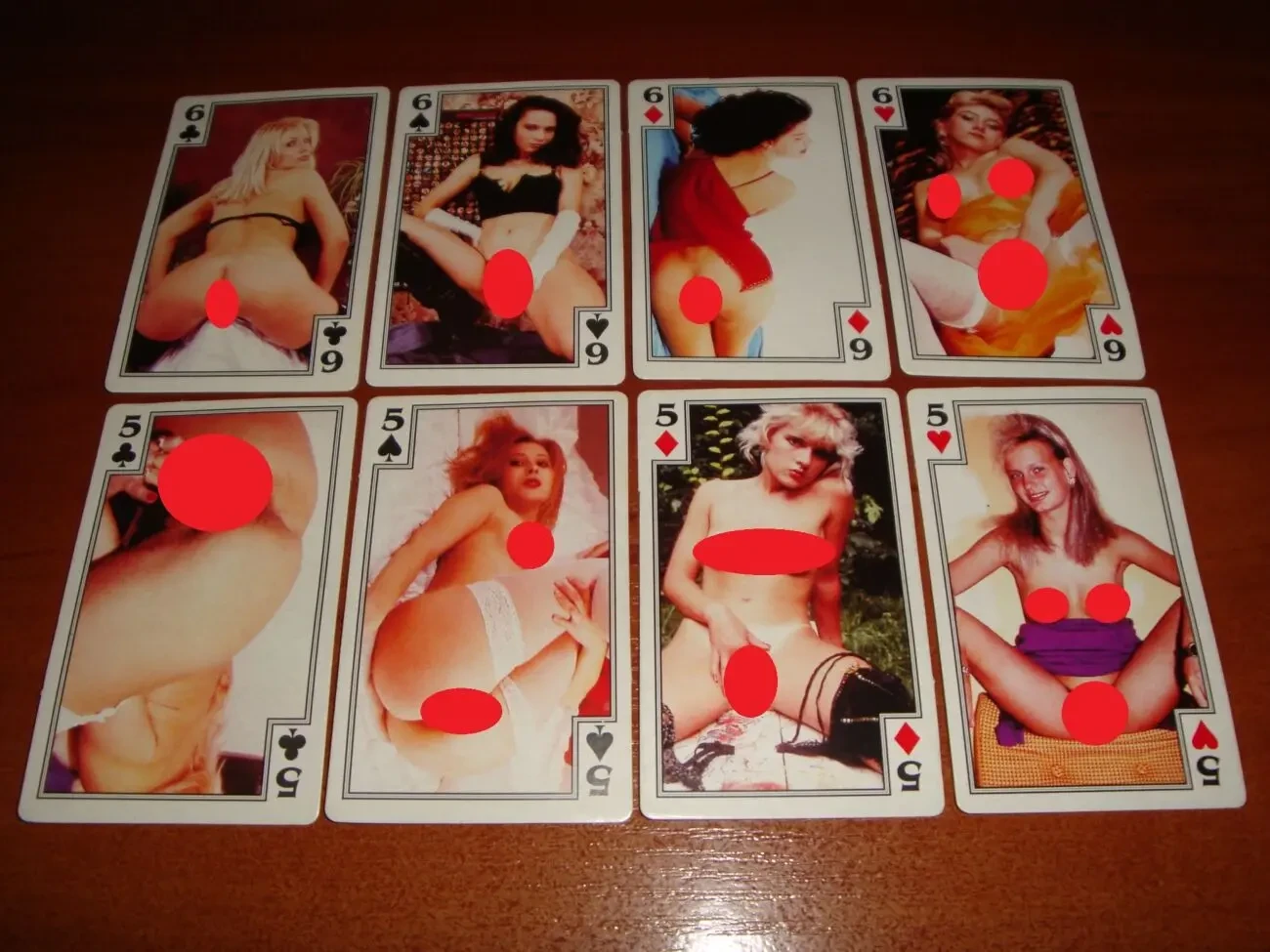 Игральные карты Красавицы 4 6