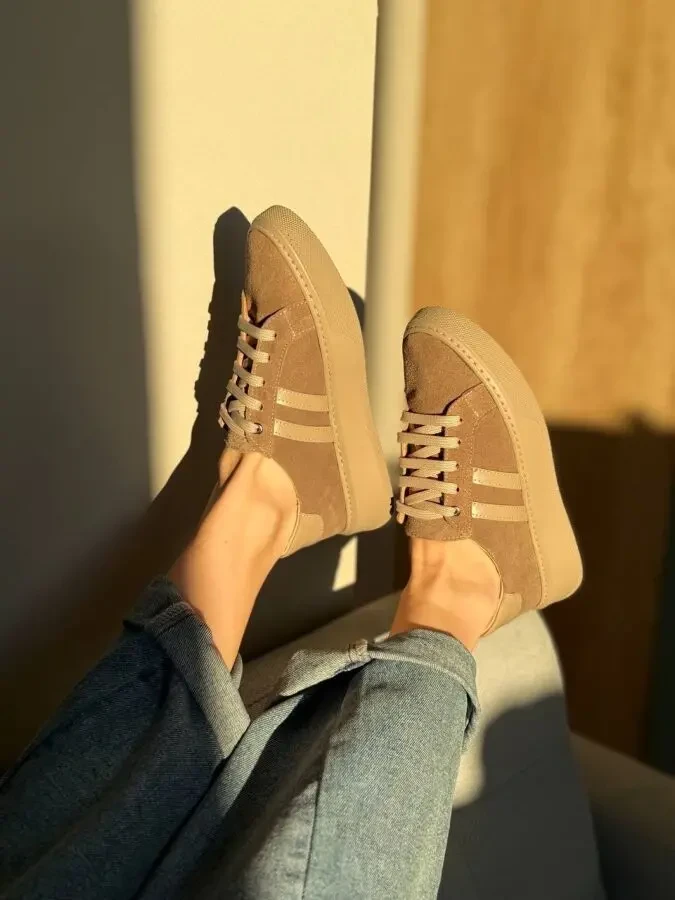 ЖІНОЧЕ ВЗУТТЯ 2