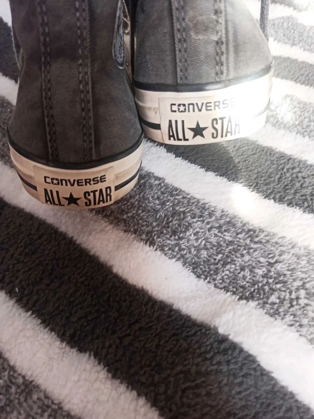 СерыеCONVERSE: CHUCK TAYLOR HI WASHED 147011C SNEAKER 4