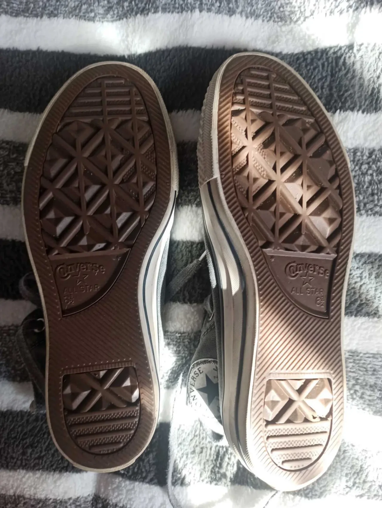 СерыеCONVERSE: CHUCK TAYLOR HI WASHED 147011C SNEAKER 6