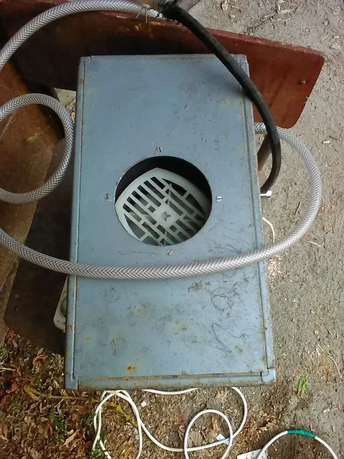 Компресор електричний 6