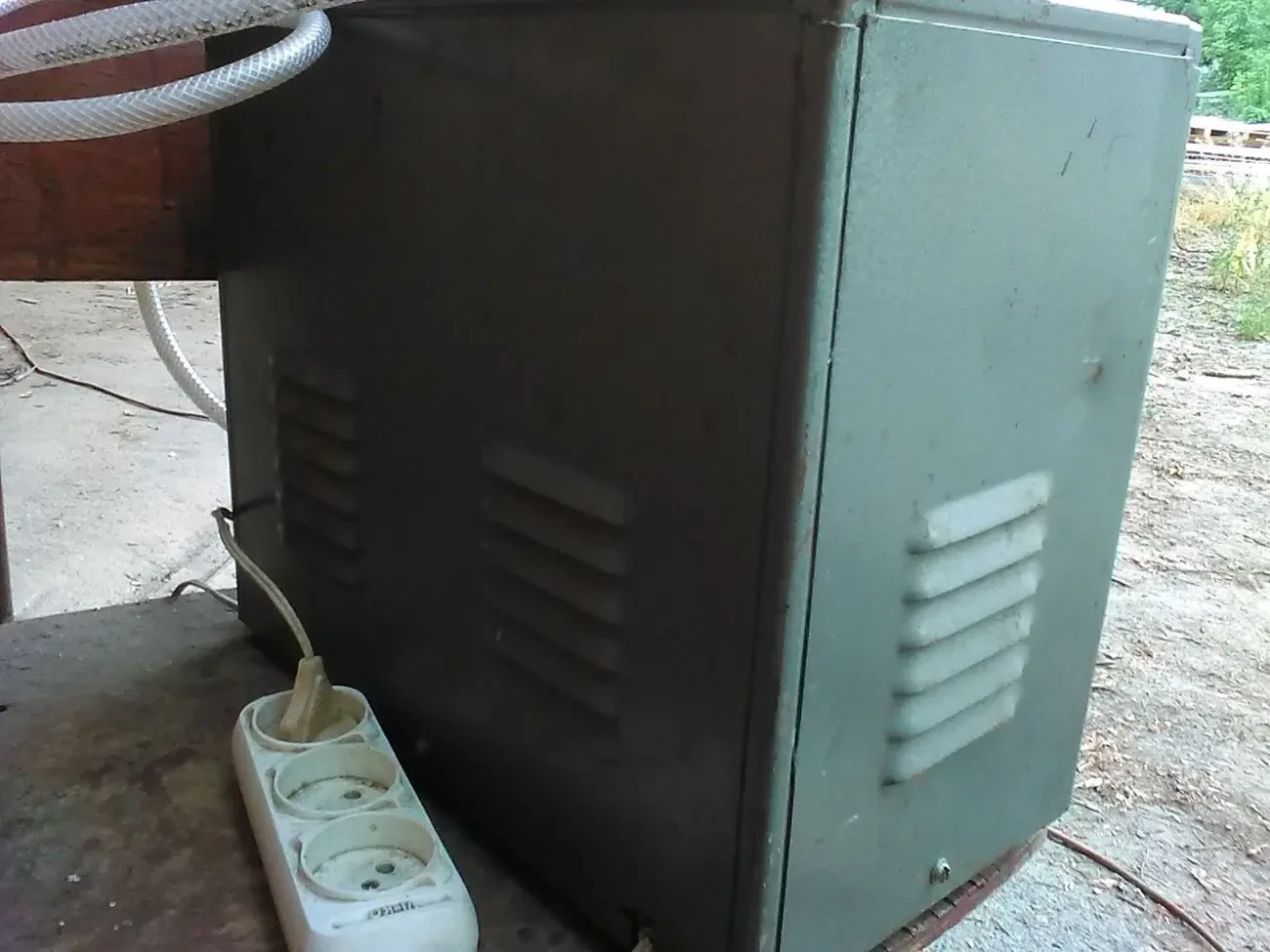 Компресор електричний 5