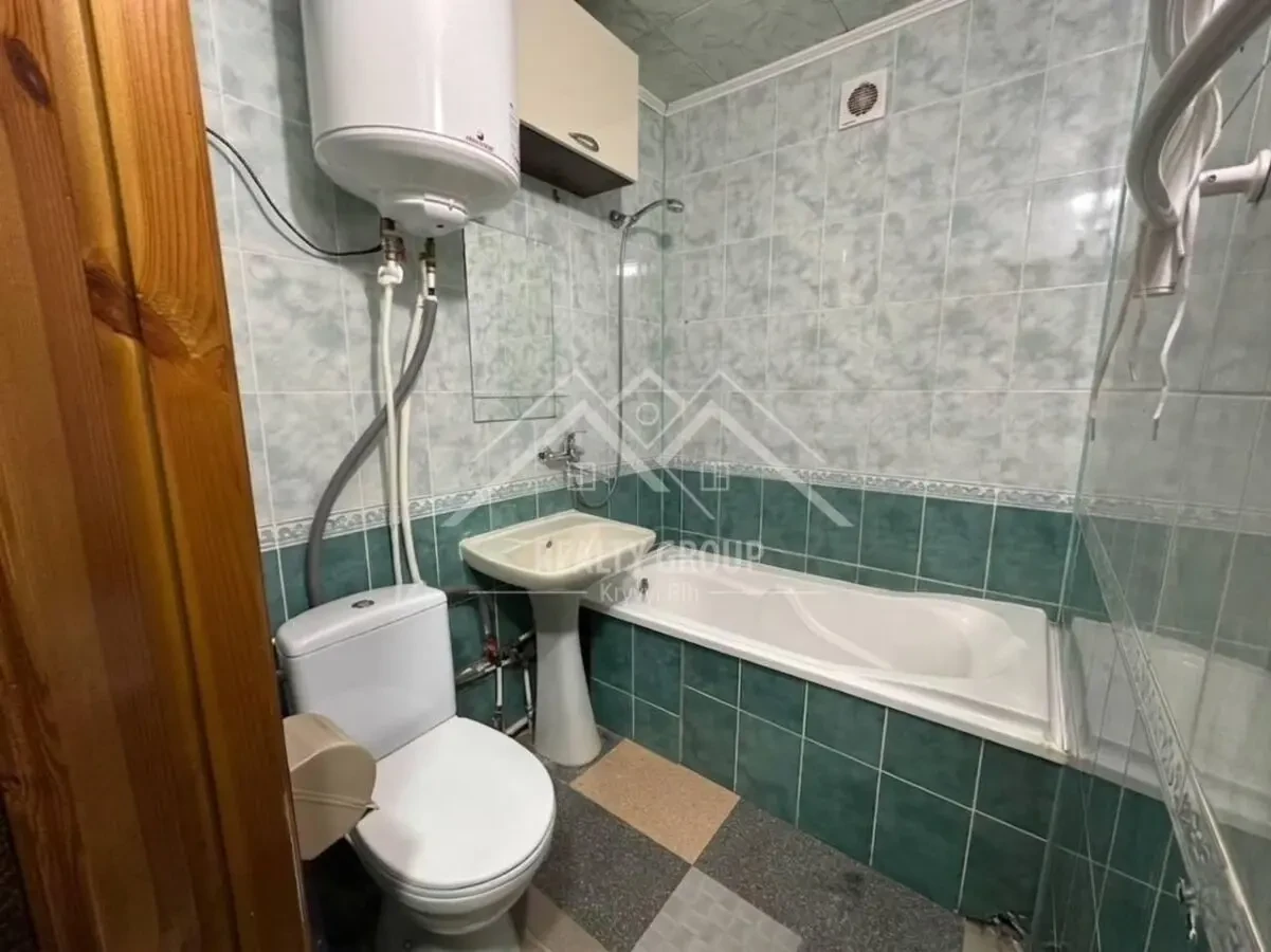 Продаж 3-кімнатної квартири в районі Готелю Київ 7