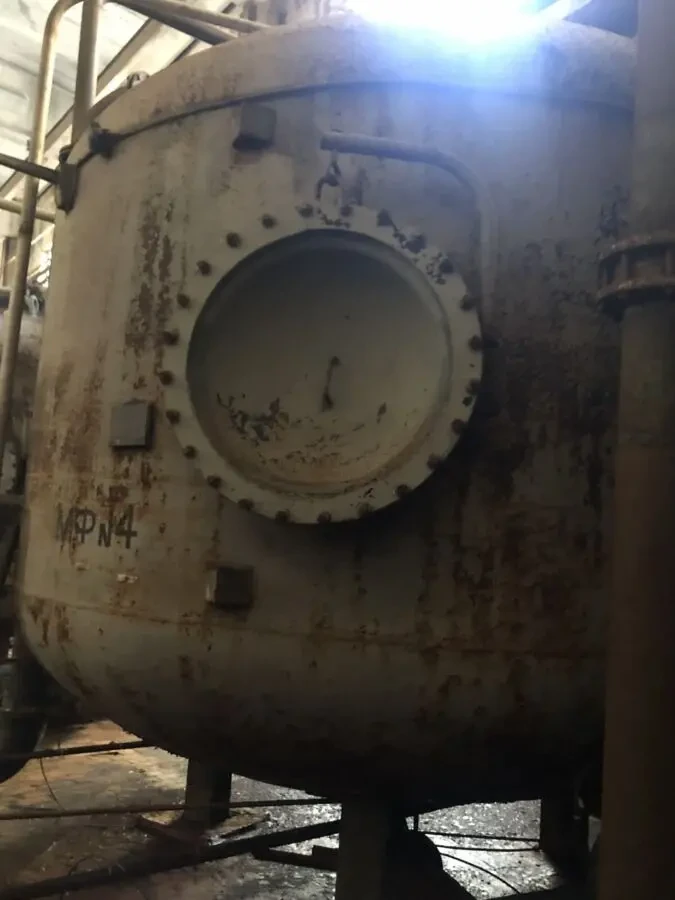 Продаж баків та обладнання водоочистки (б/у, у гарному стані)