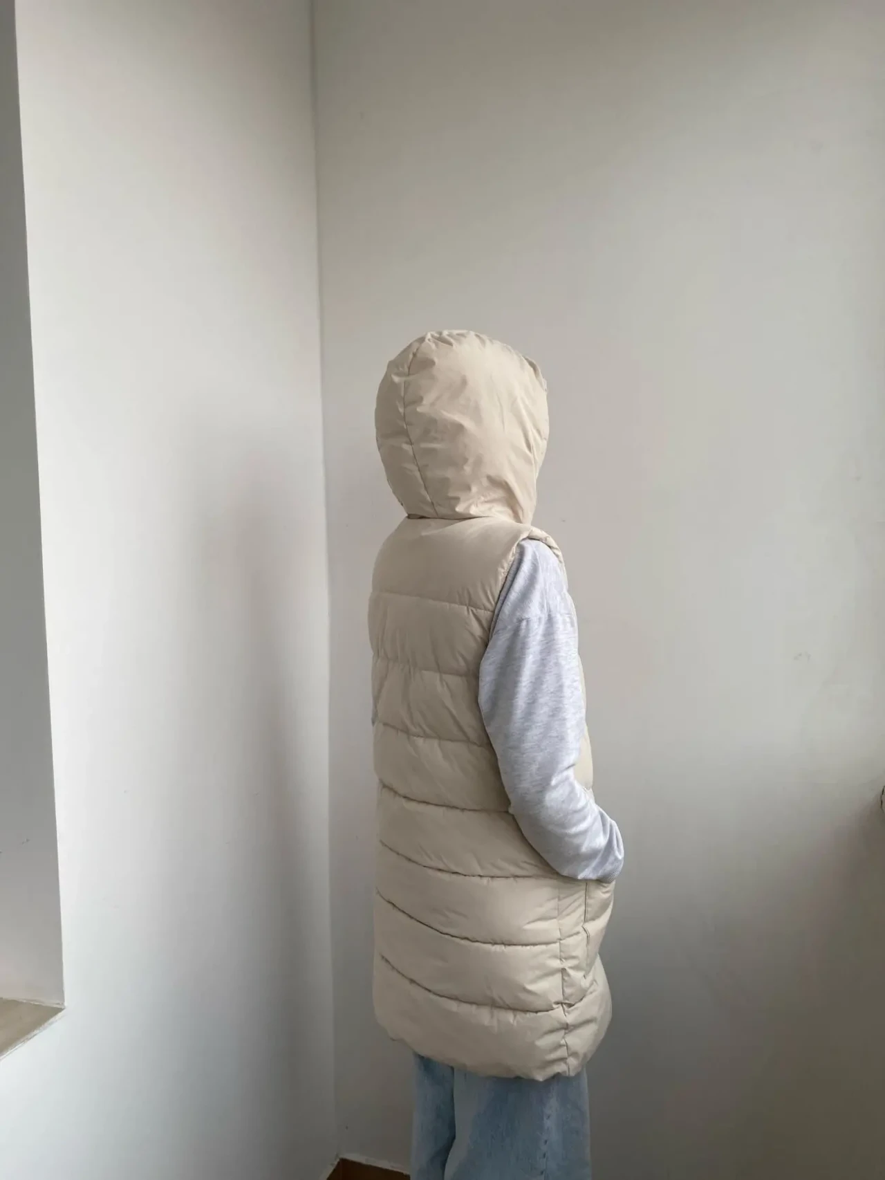 ЖИЛЕТ СТЬОБАНИЙ З КАПЮШОНОМ 7