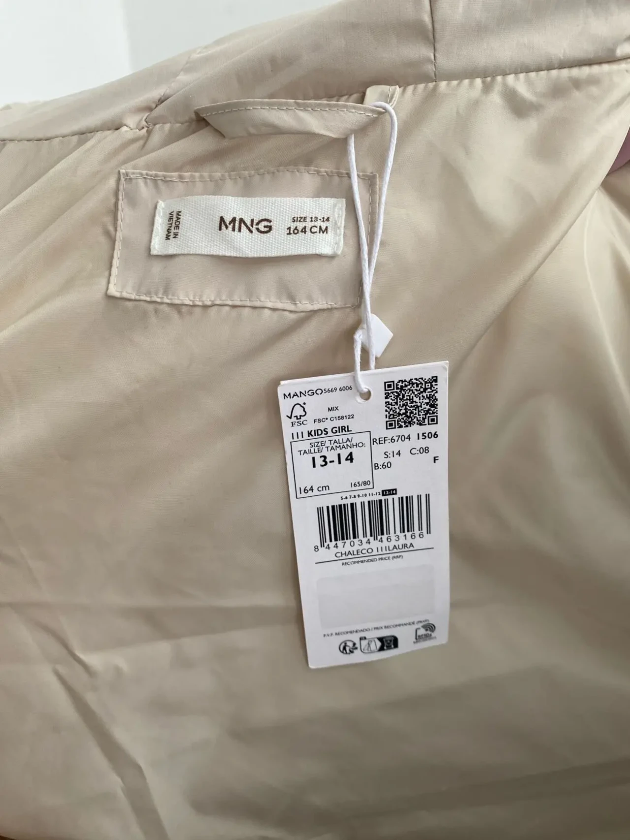 ЖИЛЕТ СТЬОБАНИЙ З КАПЮШОНОМ 5