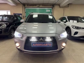 Mitsubishi Outlander 4WD 2.4i 16V 6АКПП (170 к.с.), 7 місць