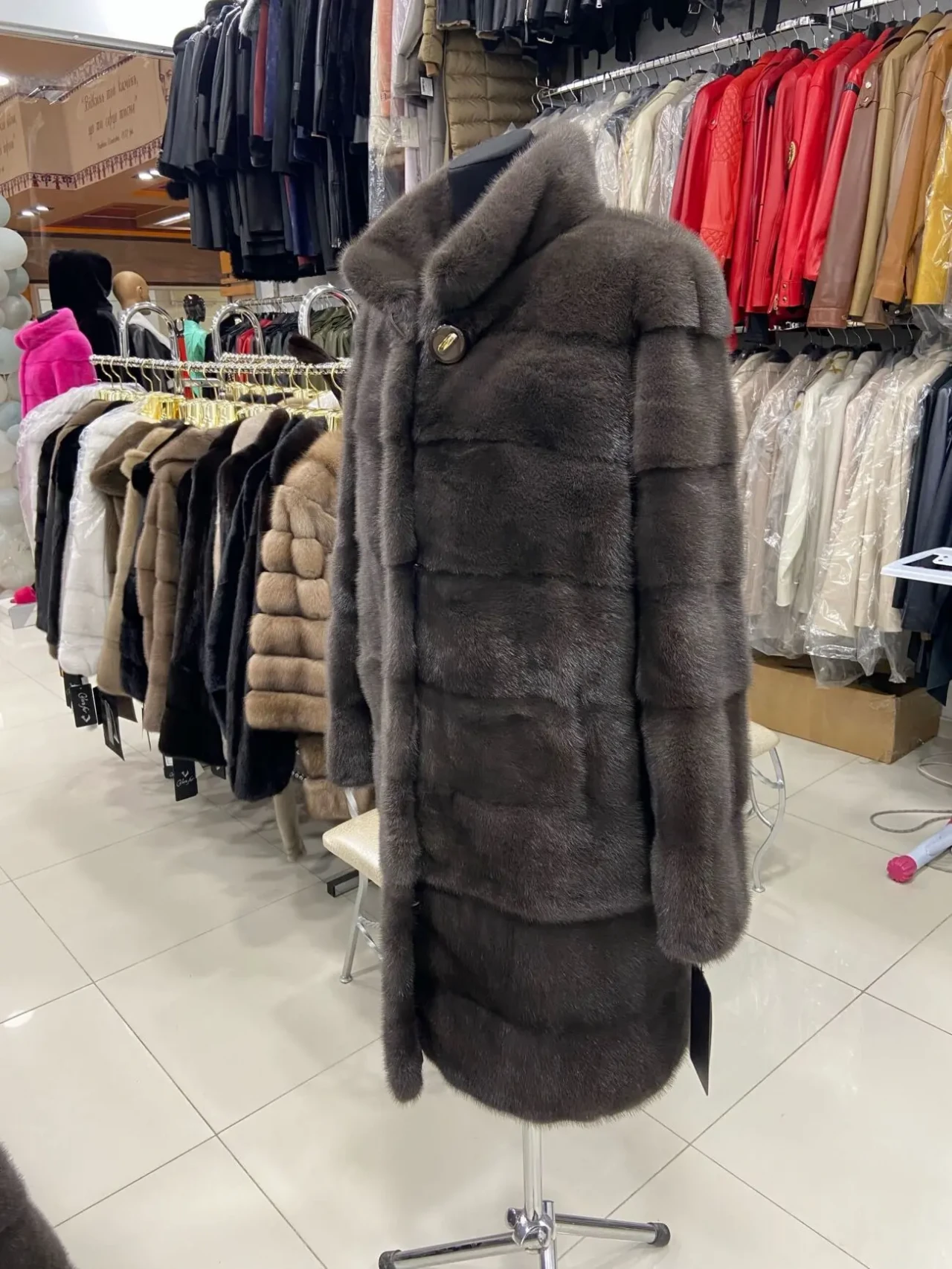 Норкова шуба Греція,поперечка на стійку 2