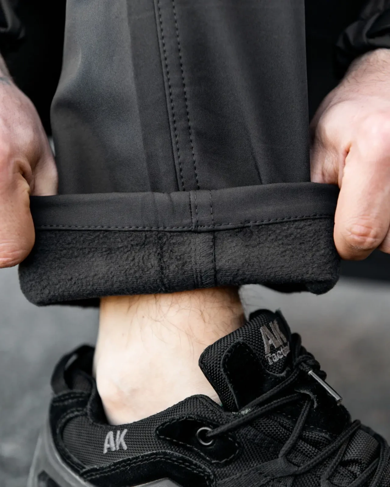 Чолові штани софтшел на флісі, антрацит 5