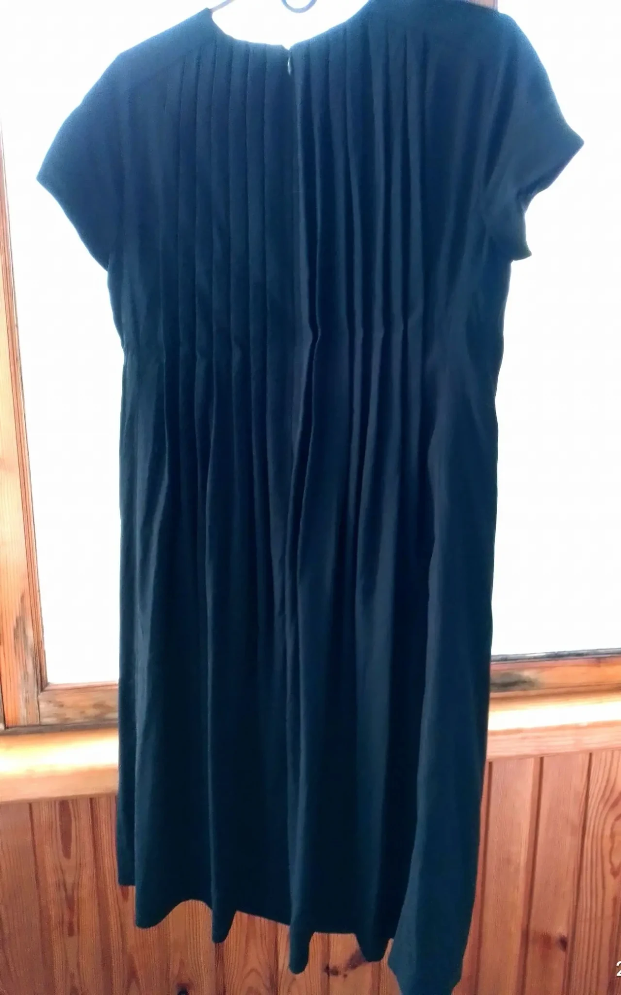 Черное платье 10 с м до коле тонкое легкое на подкладке, молнии Escada 9