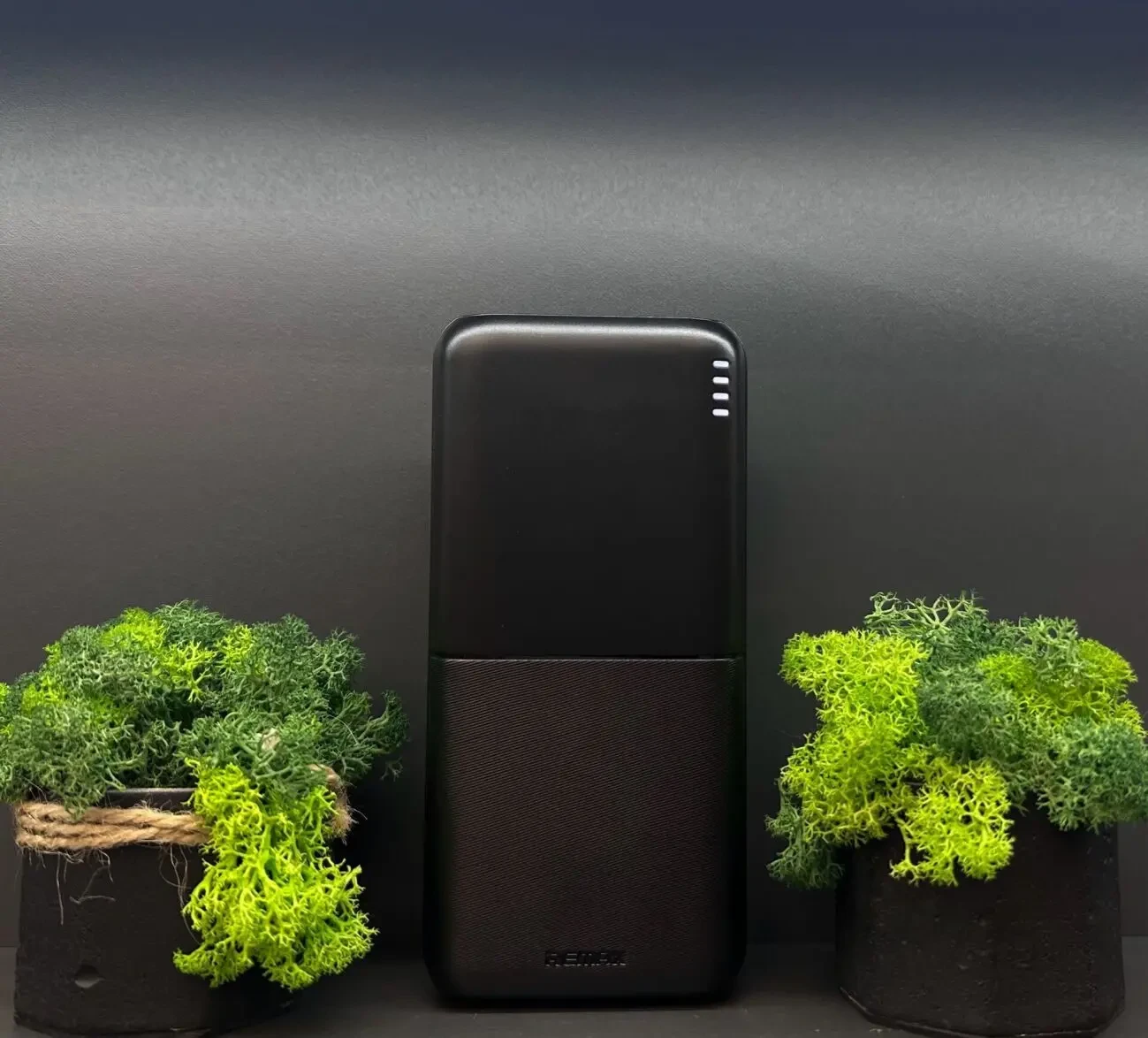 Зовнішній акумулятор Remax RPP-177 30000  Для iPhone  Android 4