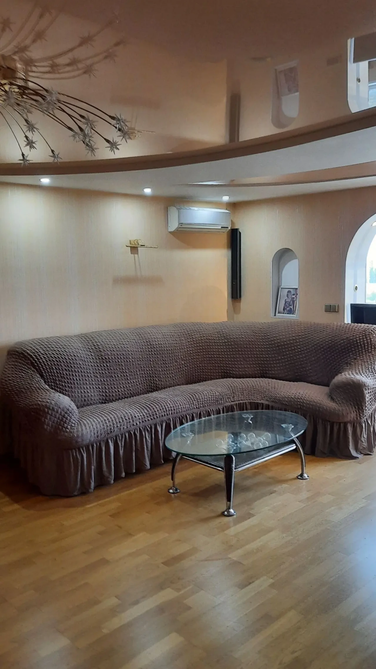 Без%Здам 3х м.Дарниця,Дарницький б р 8