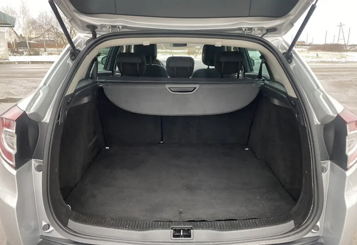 Аренда Авто БЕЗ ЗАЛОГА Renault Megane 4000 с Правом Выкупа Под Выкуп 6