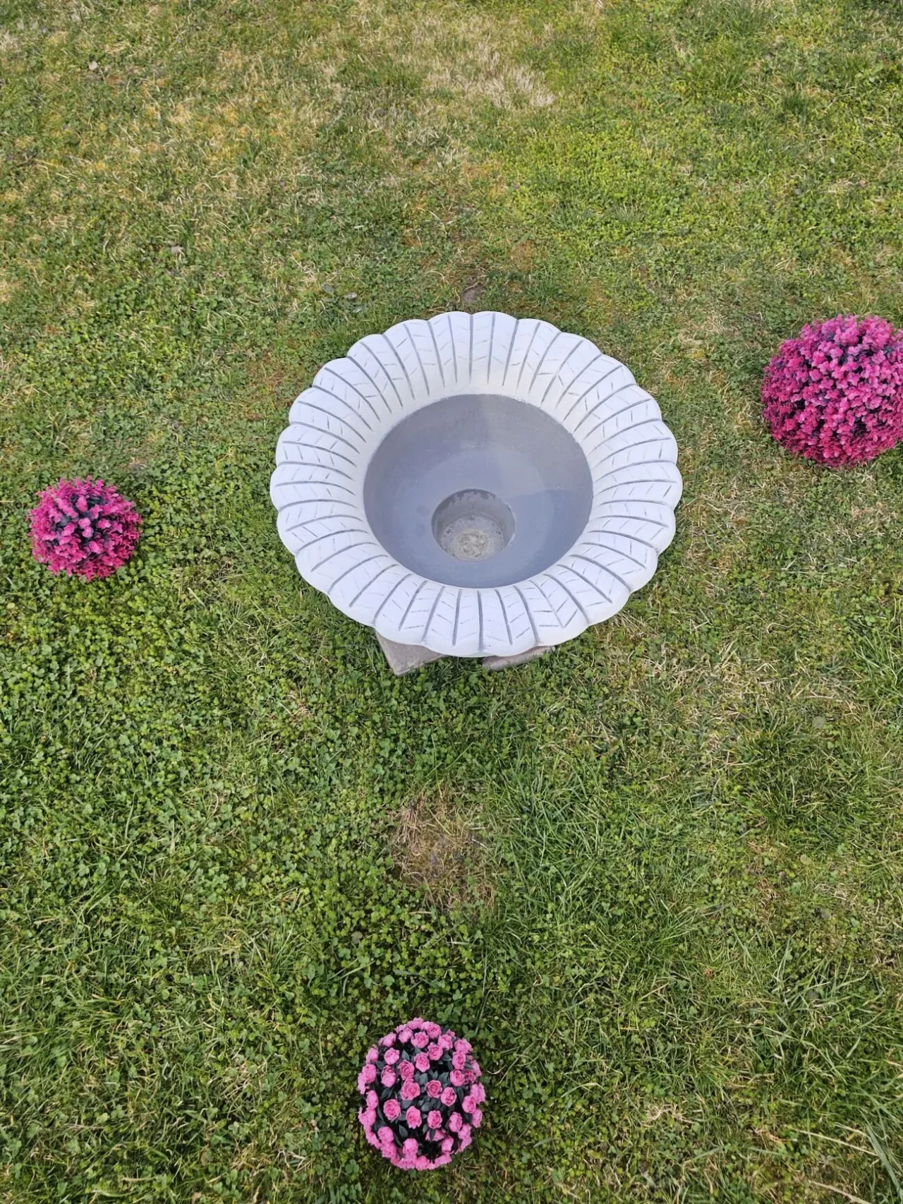 До вашої уваги горщик садовий 2