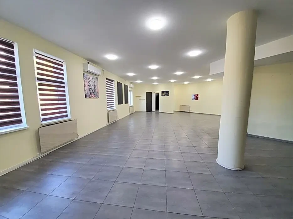 Офис, открытая планировка, отдельный вход, Коновальца, Печерск 3