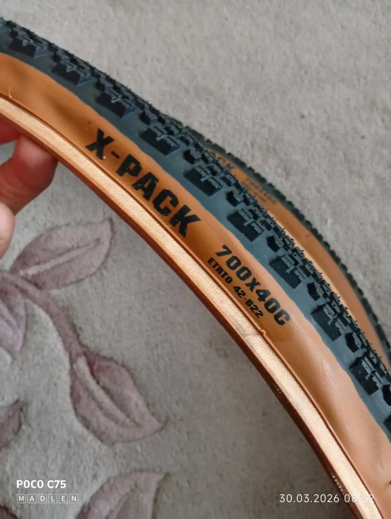 Велосипедные покрышки для гревела 700Х40С 4