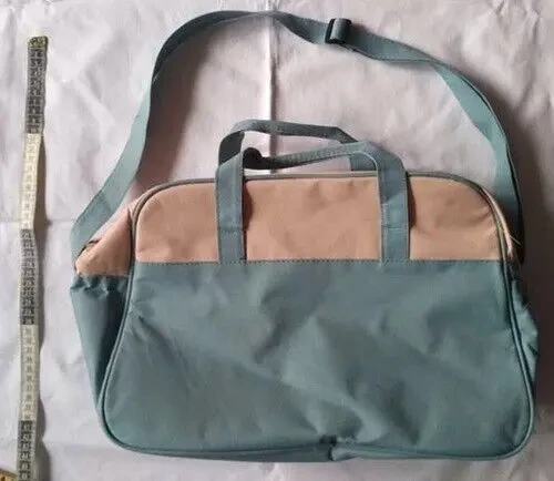 Сумка очень легкая большая удобная с длинной ручкой карманами 3