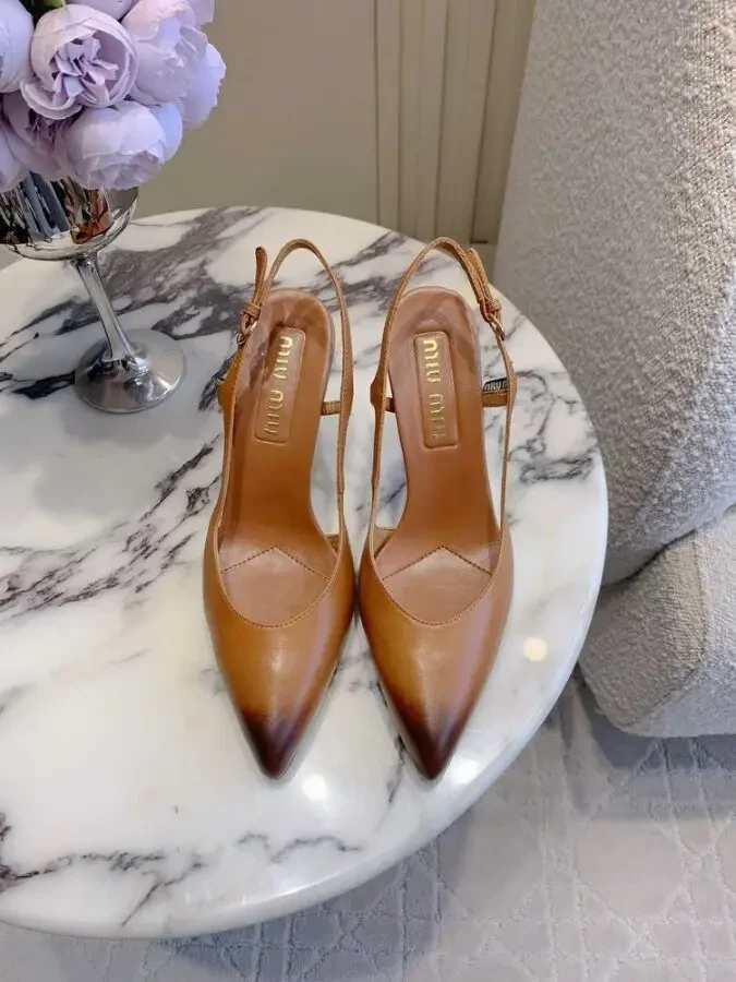 Слінгбеки Miu Miu 35-40