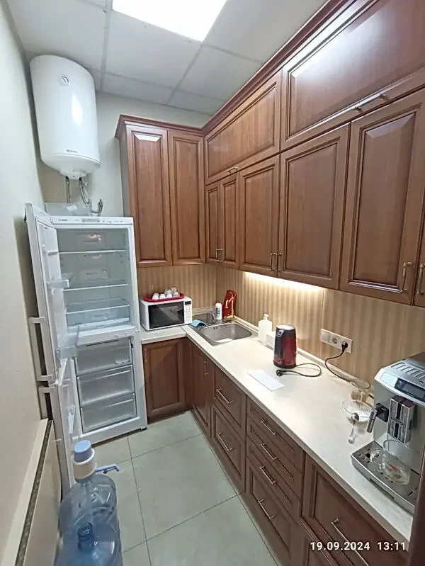 Без % VIP-офис 225 м2, ЖК Златоустовский, Полтавская 10, Черновола 9