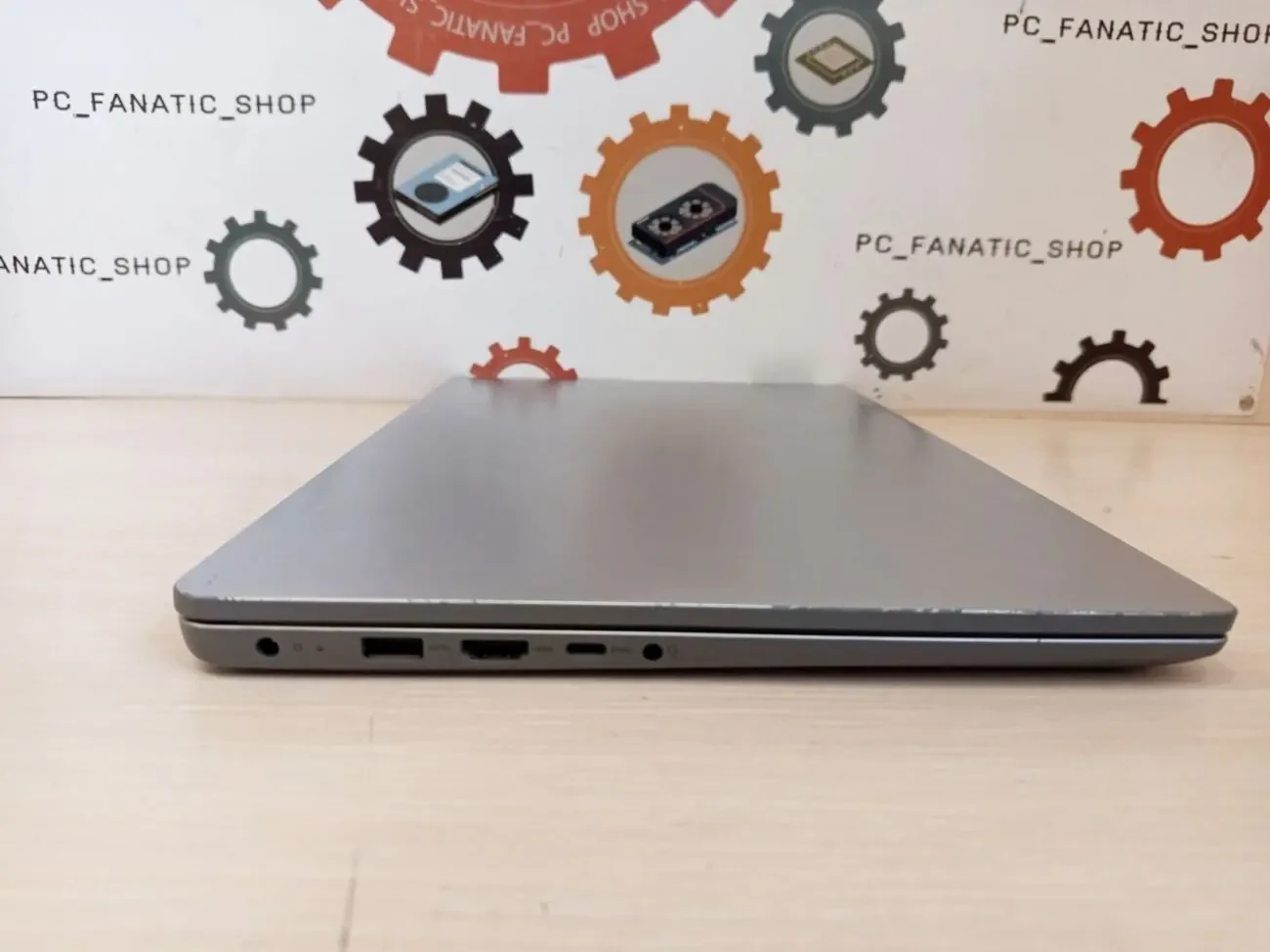 Ноутбук Lenovo IdeaPad 1 15AMN7/ 8 ГБ / SSD 256 ГБ 4