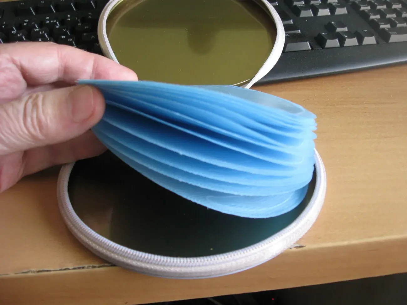 Органайзер-бокс The Beatles для CD-DVD дисків в автомашину 5