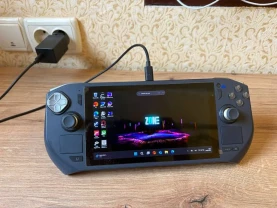 ZOTAC Gaming Zone 16GB / 512GB портативна ігрова консоль