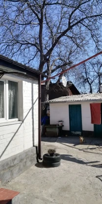 Продам 1/2ч.дома дёшево