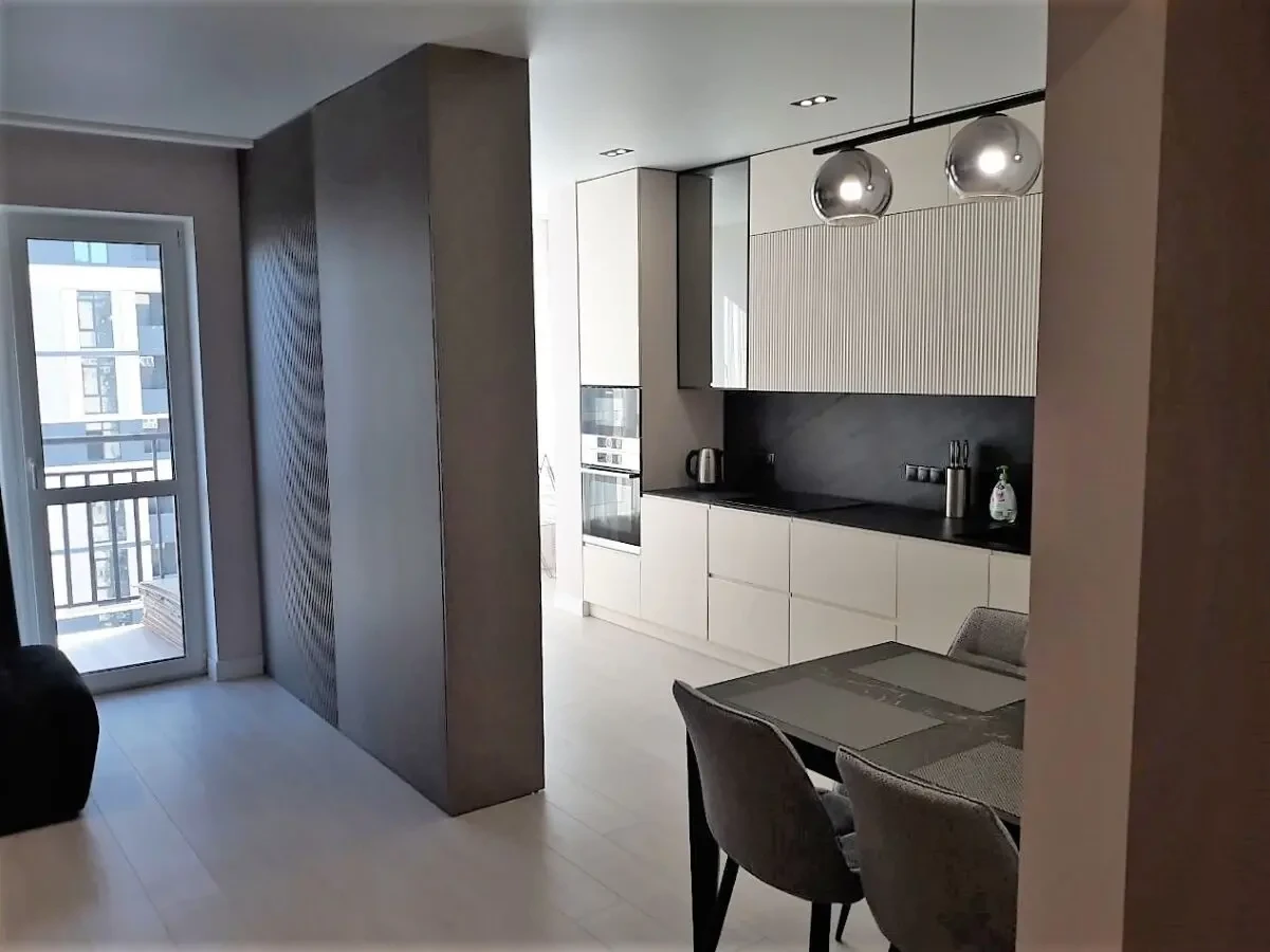 Дворівнева квартира евро ремонт меблі техніка вільна 3