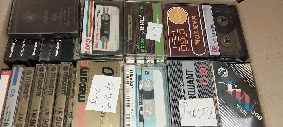 касета Maxim LN С-90. багато. Різні 4