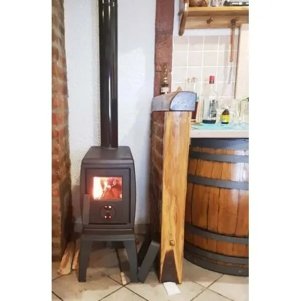 Піч-буржуйка чавунна Plamen Trenk 5