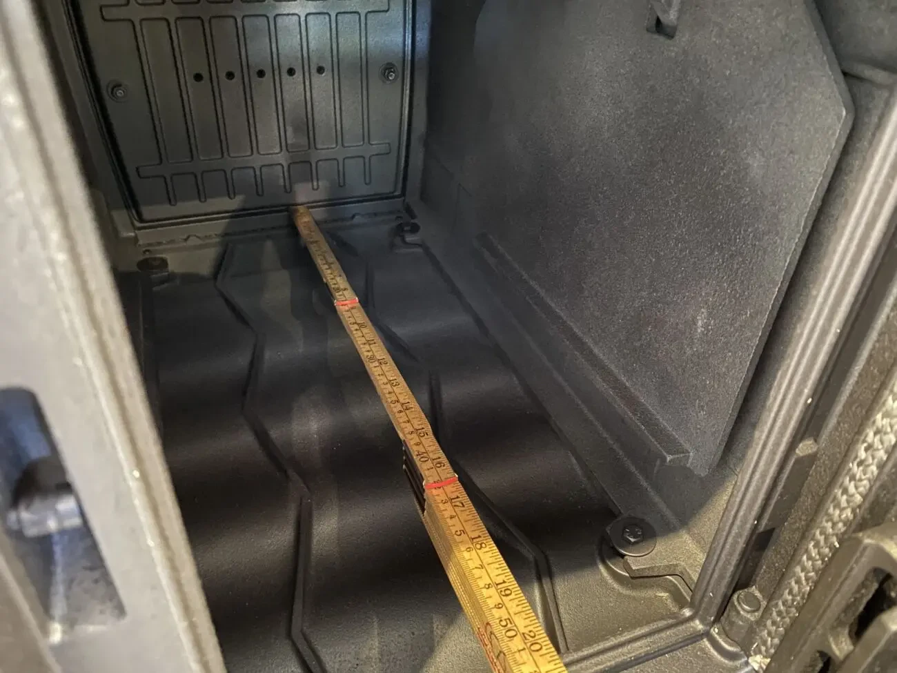 Піч-буржуйка чавунна Plamen Trenk 3