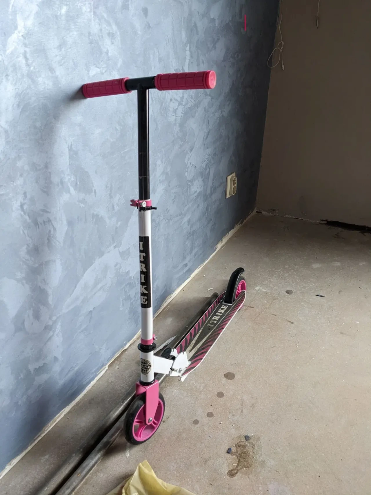 Самокат дітячий ITRIKE 2