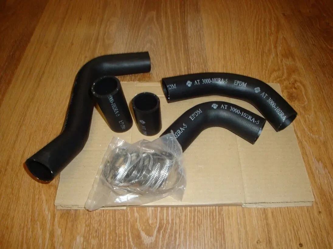 Патрубки радіатору Таврія, Славута, Заз 1102, 1103, 1105 з хомутами 2