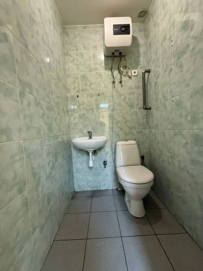 Помещение магазин 54м2 . Победа-6 7