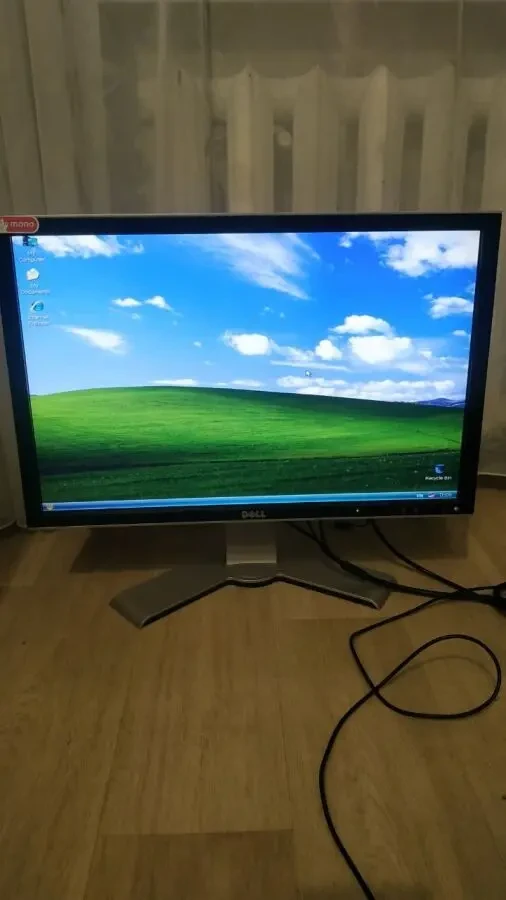 Монітор Dell 2407, стан хороший.