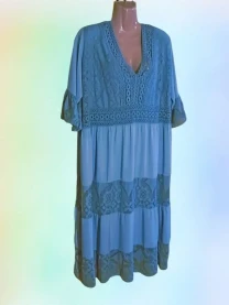 Сукня ошатна з мереживом на підкладці