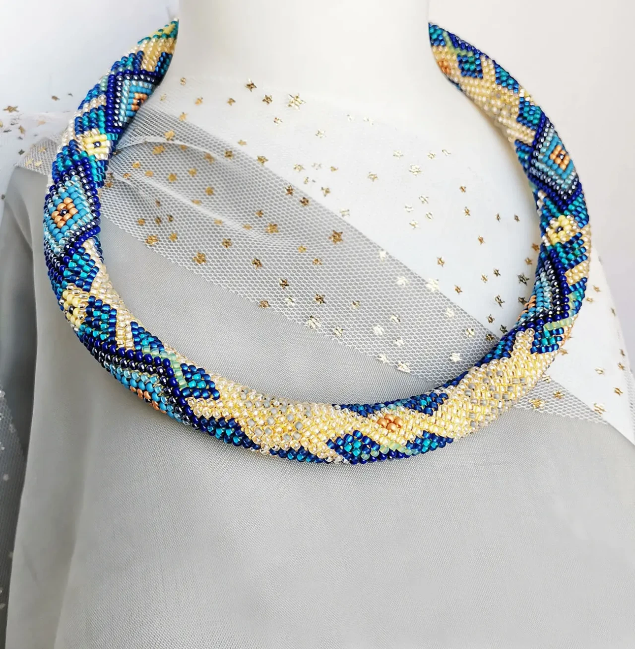 Прикраса із бісеру кольє-джгут Фортуна 7