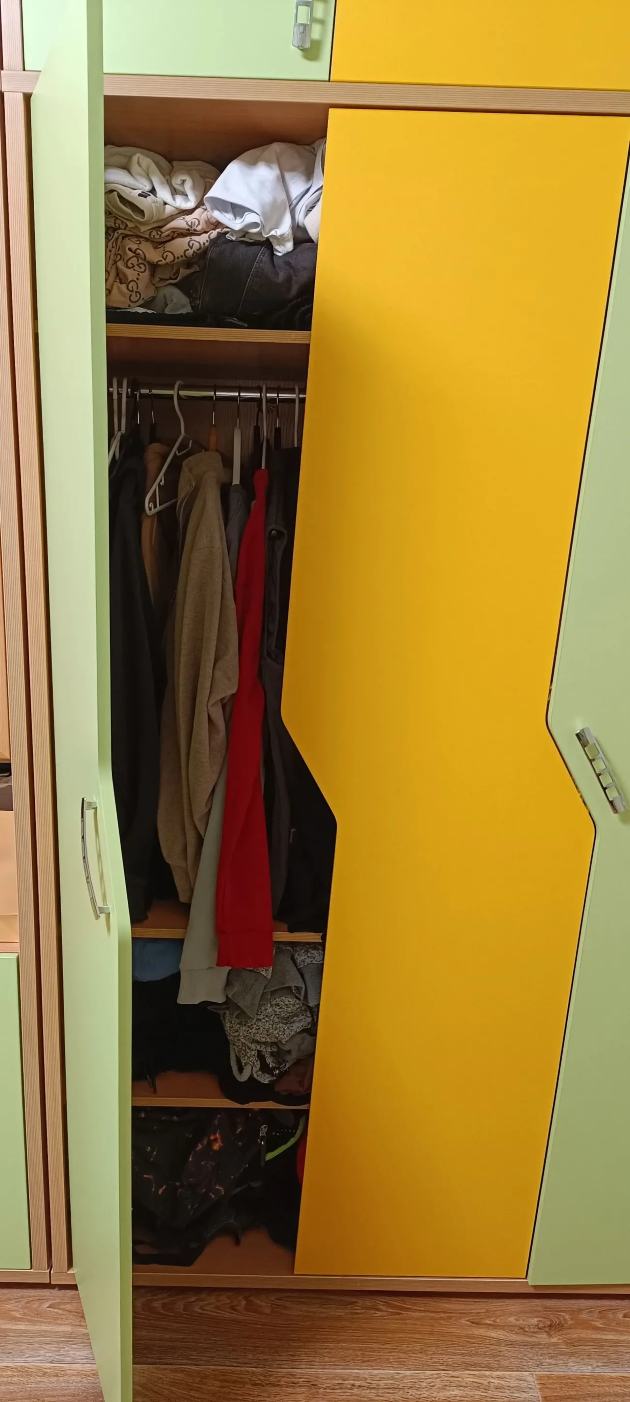 Шафа в дитячу кімнату 2