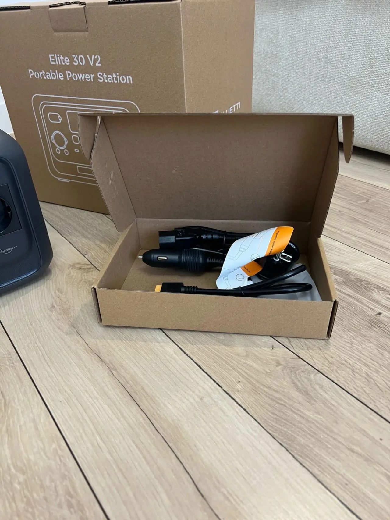 Продається нова портативна зарядна станція Bluetti Elite 30 V2.Америка 7