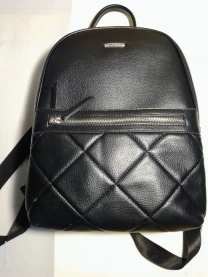 Черый рюкзак городской 35 см, женский дорожный, кожзам, плотный