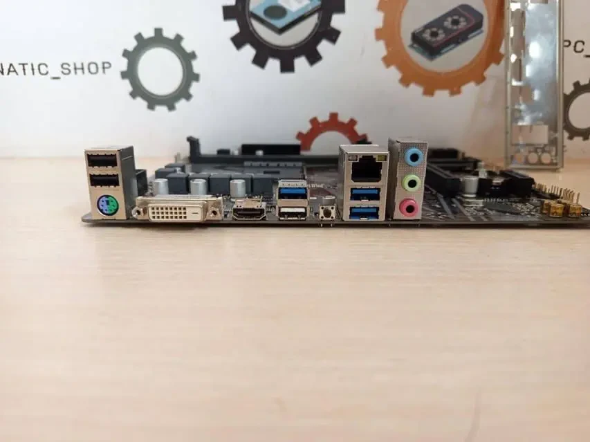 Материнська плата ASRock A520M-HDV (sAM4, AMD A520, PCI-Ex16) 2