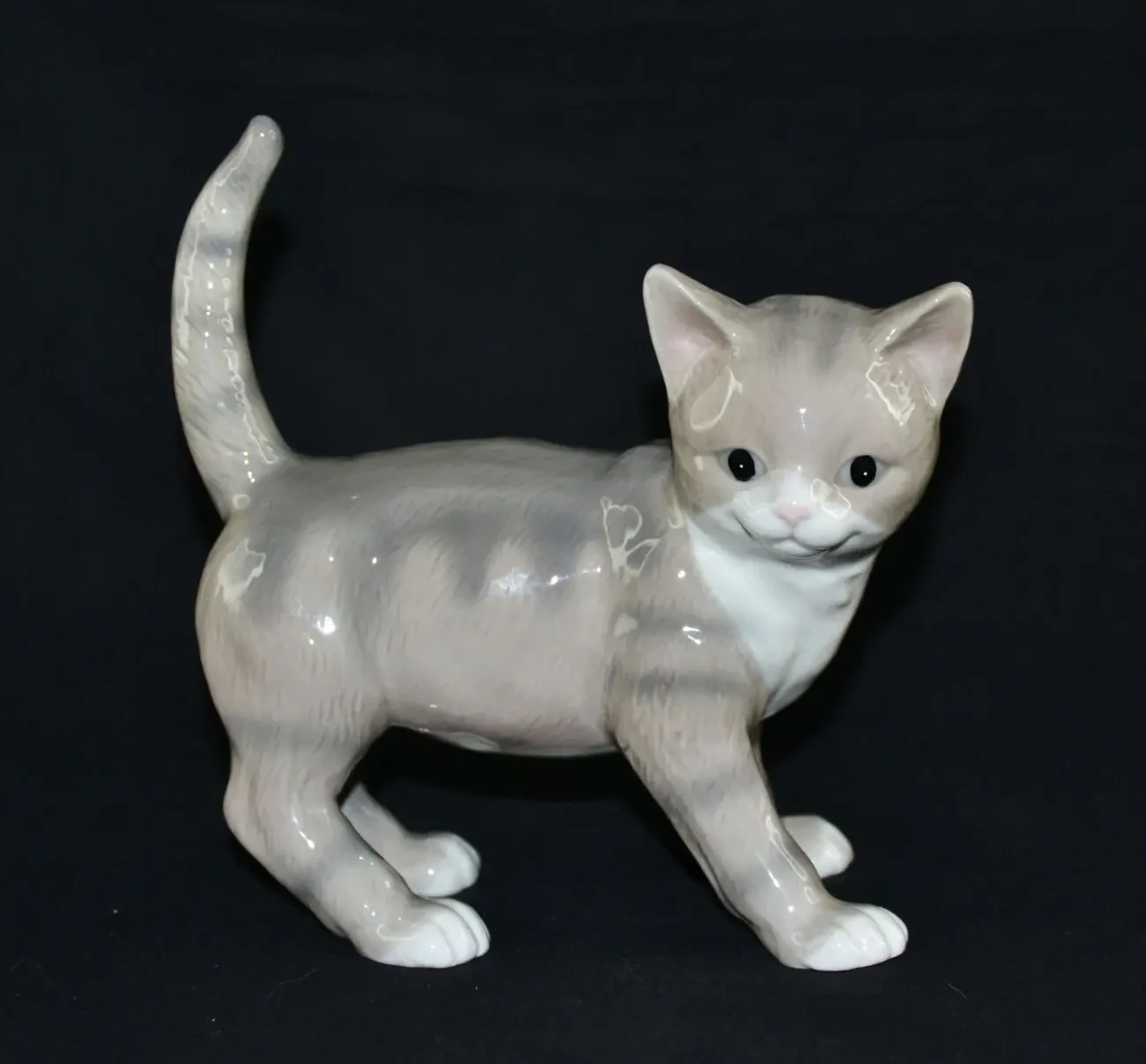 Винтажная белая фарфоровая фигурка кота Zillermahler Реалистичная улы