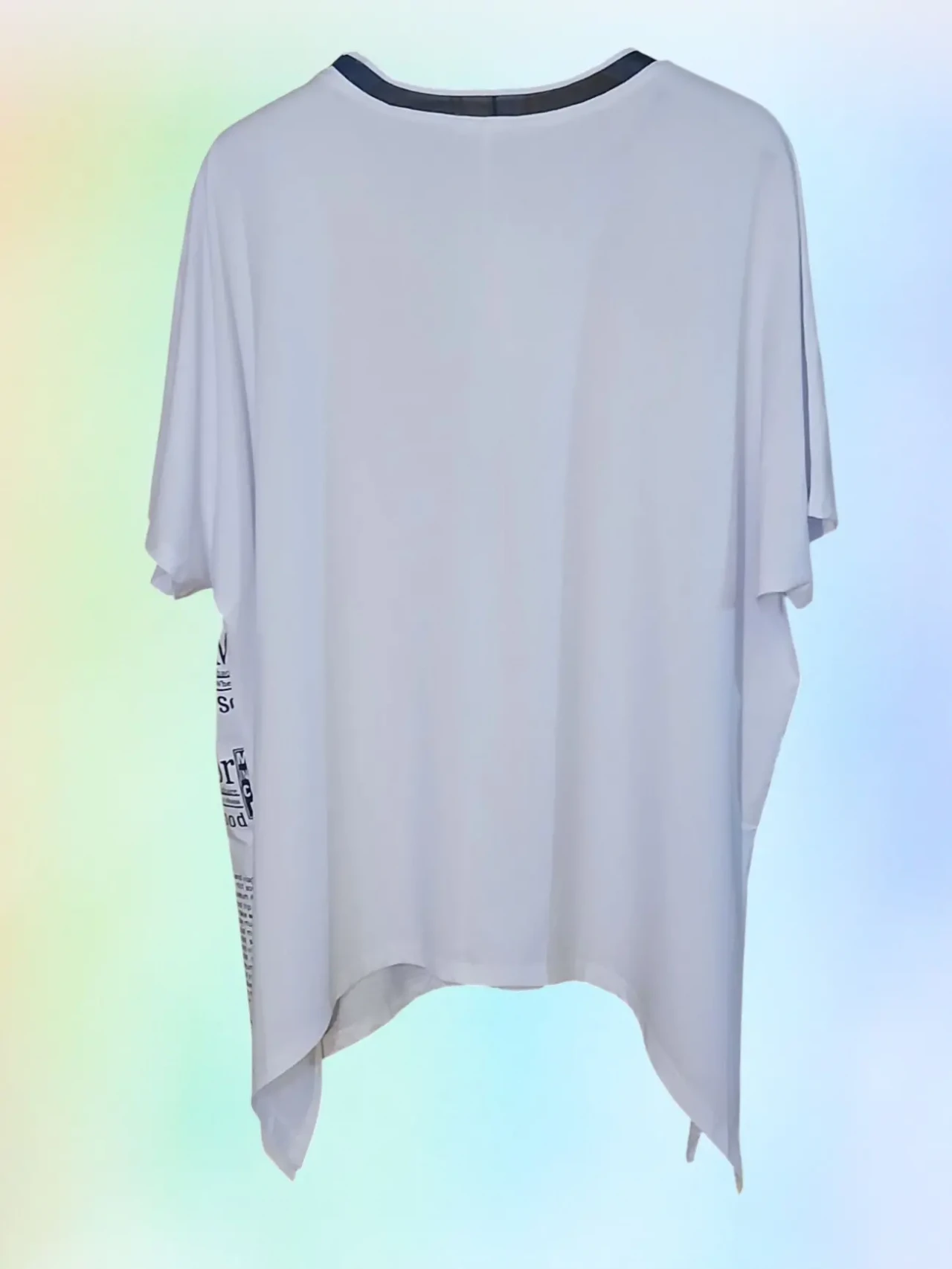 Туніка жіноча оверсайз із малюнком  газетка 2