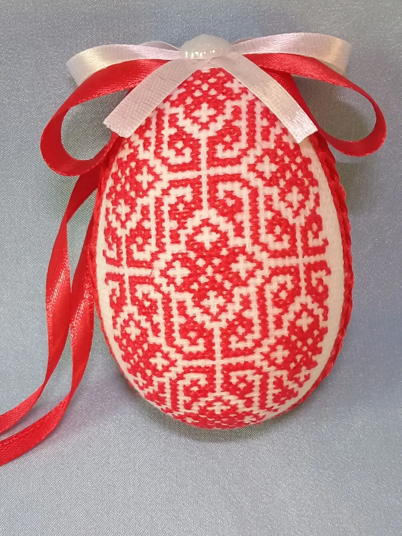 Писанка вишита великодній декор 8