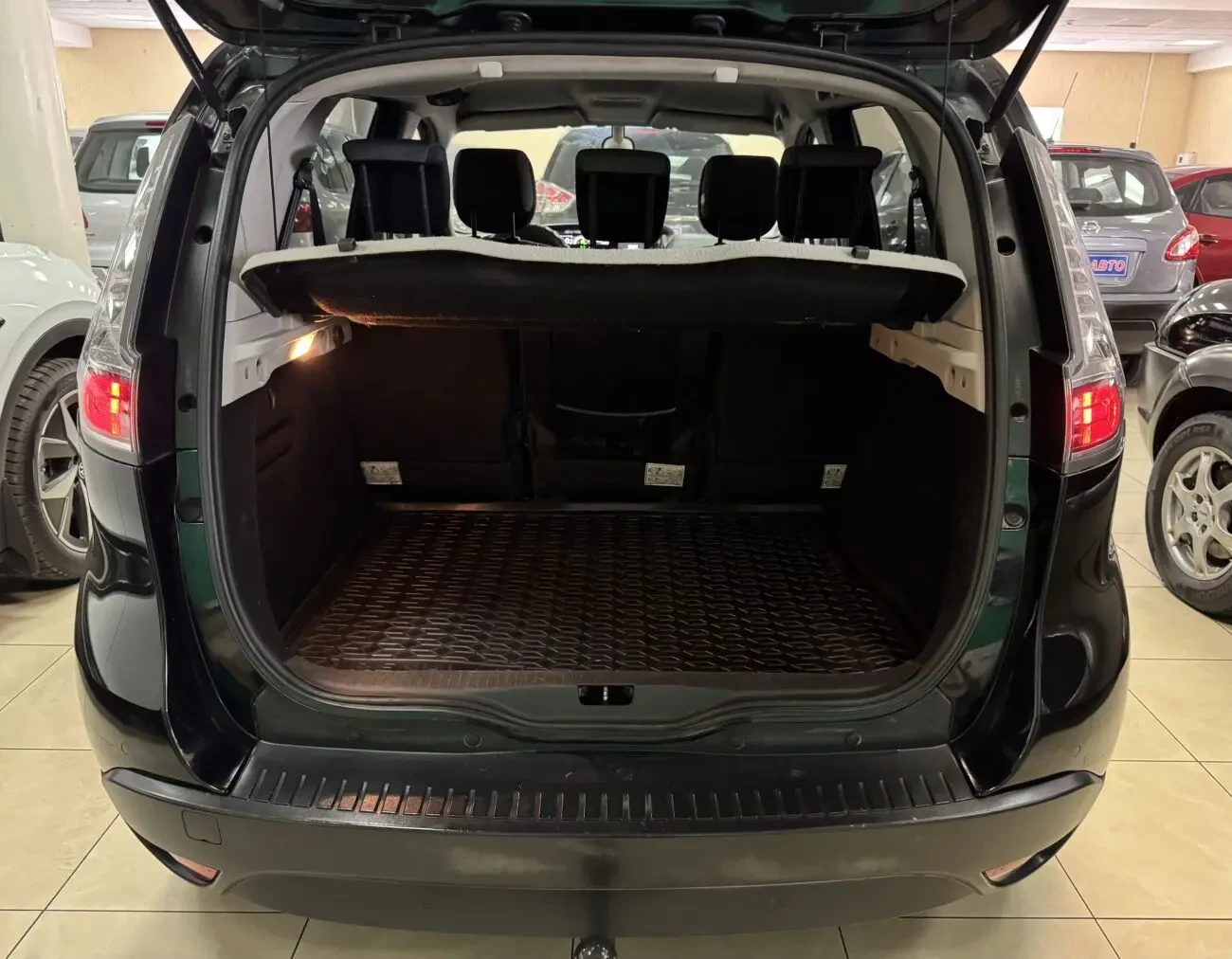 Renault Scenic 1.5dCi 8V 6МКПП 2012 р.в. (110 к.с.) 3