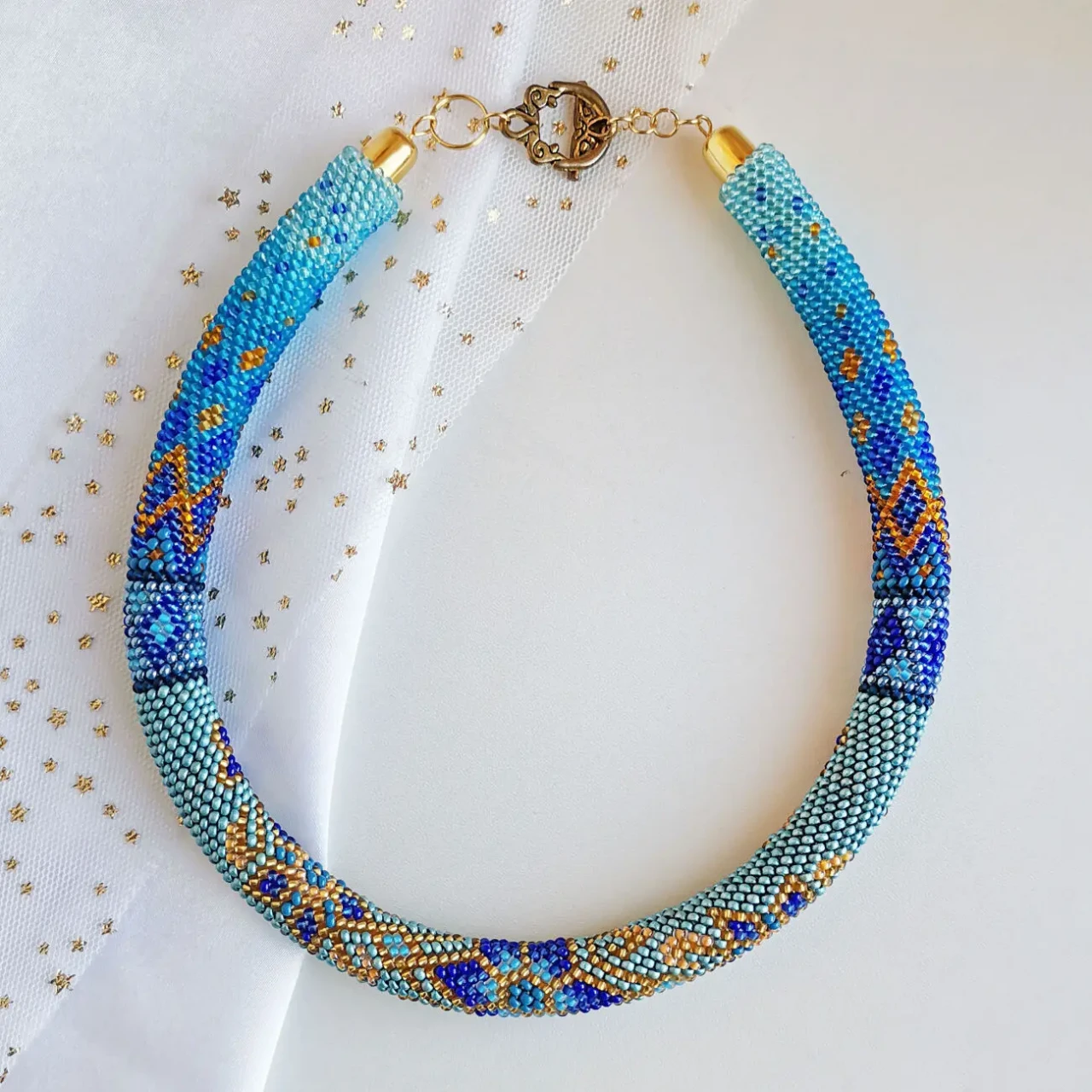 Прикраса із бісеру кольє-джгут Вишуканність 4