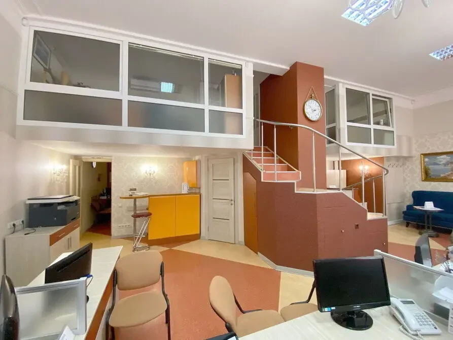 Аренда отличного офиса 100 м2 с мебелью, Центр, Владимирская 65, Центр 3